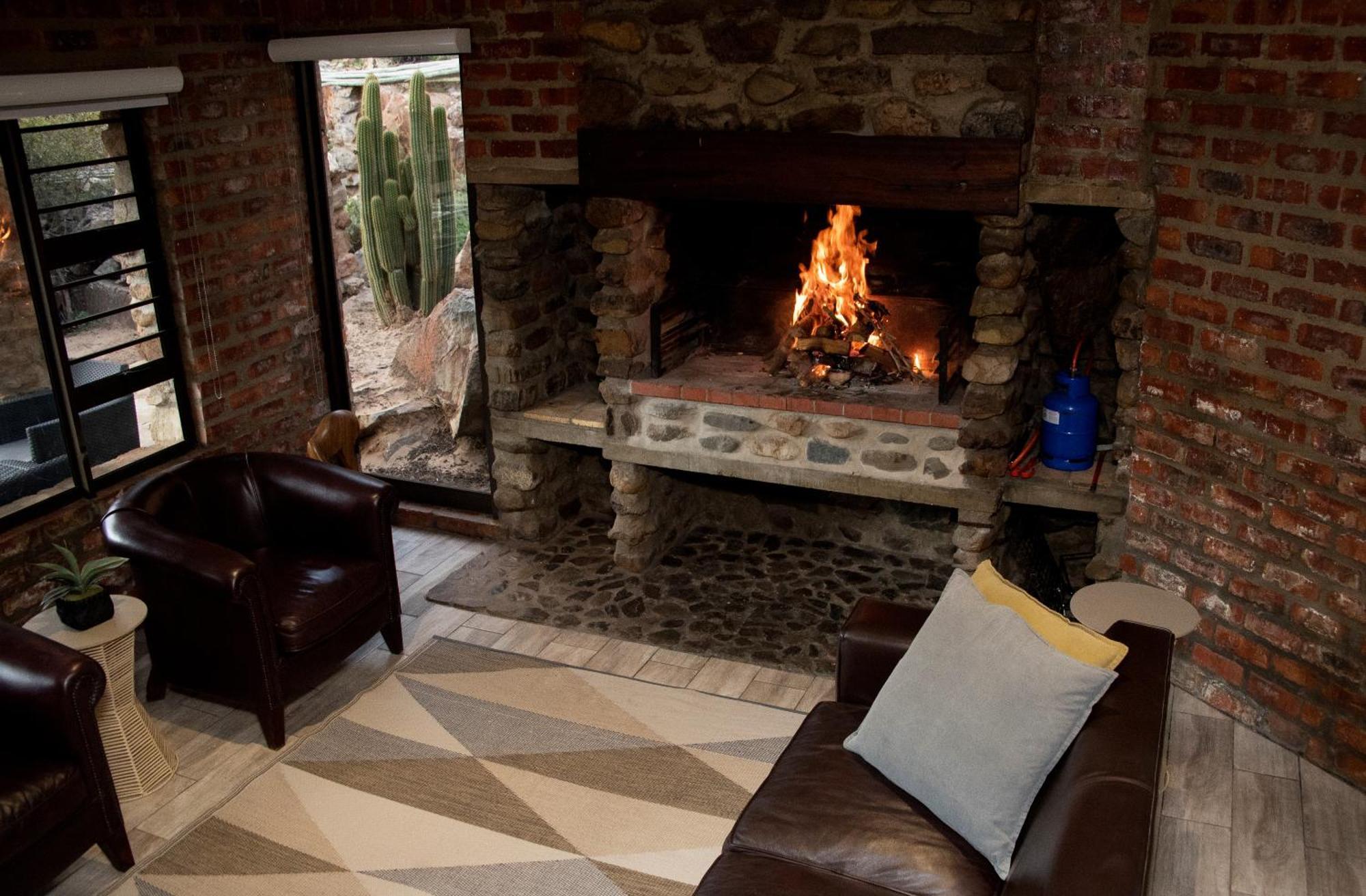Desert Wind Private Guest And Game Farm Montagu Exterior foto