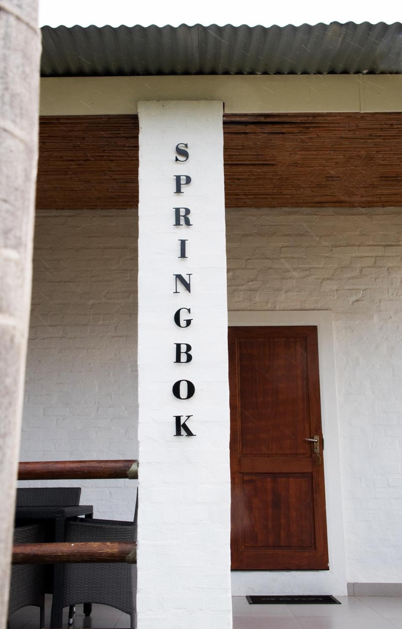 Desert Wind Private Guest And Game Farm Montagu Exterior foto